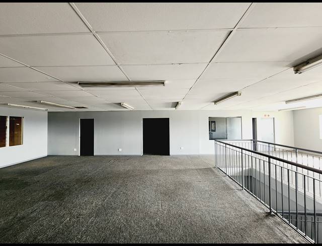 637M² WAREHOUSE TO LET IN KYA SANDS